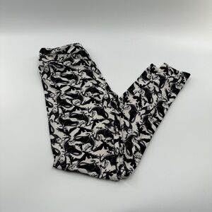 LuLaRoe One Size (OS) Leggings – Buttery Soft Stretchy Printed Leggings